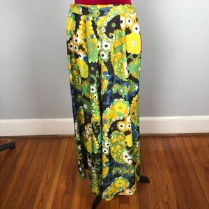 Vintage bell bottom pants 26 inch waist